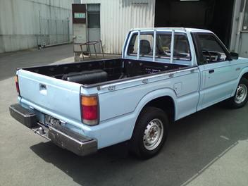 1 Ton Bakkie for hire in Gauteng