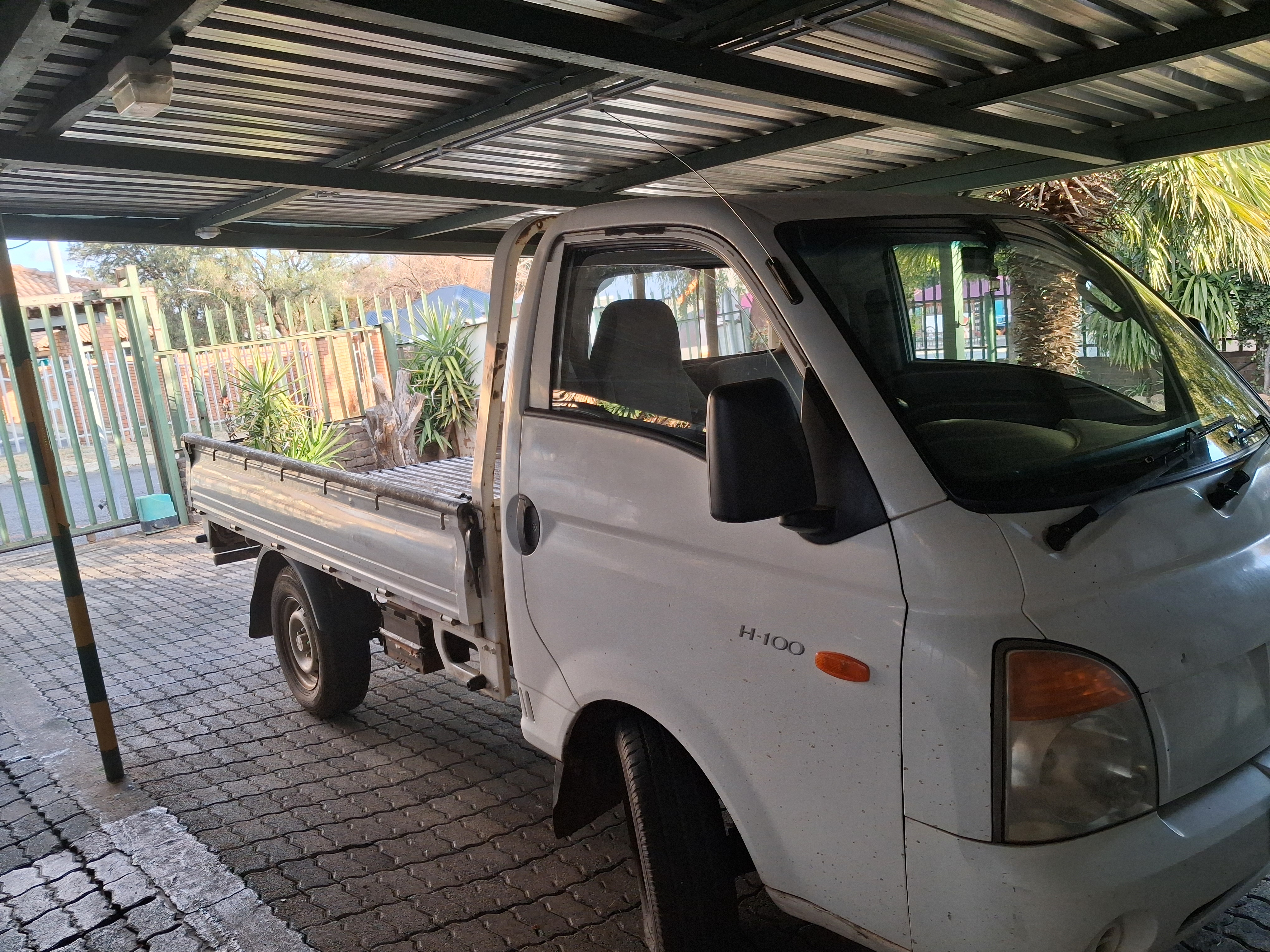 1 Ton Bakkie
