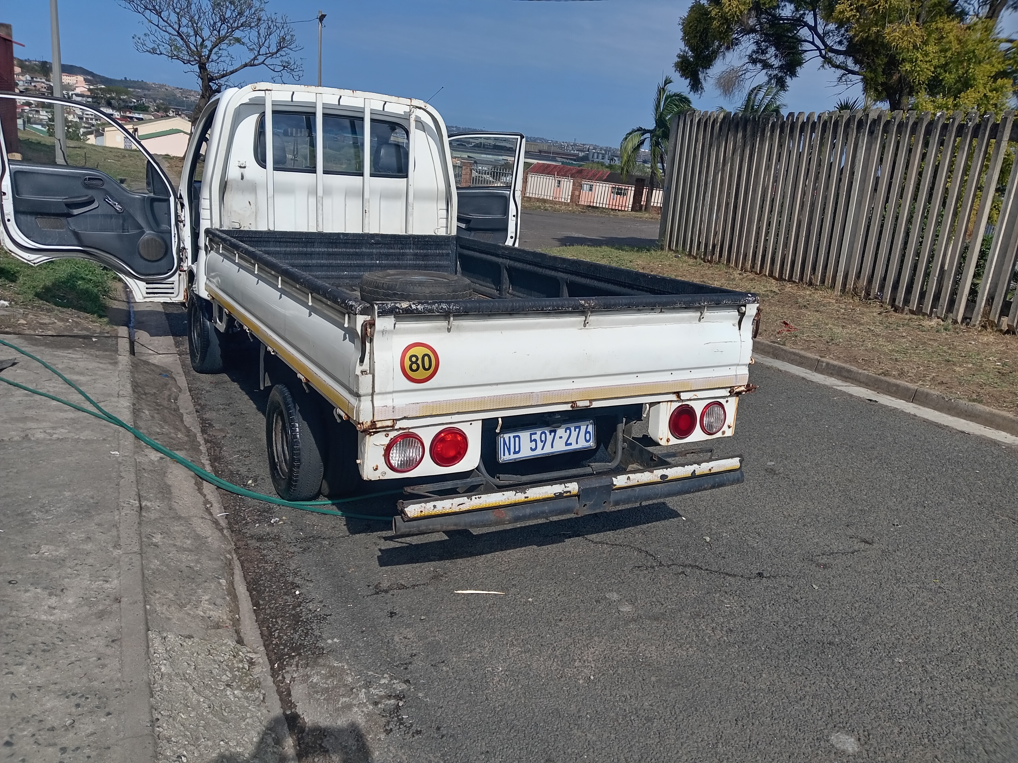 Pick Up Lorry