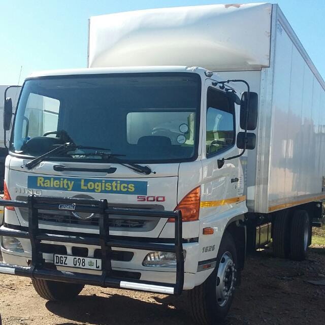 8 Ton boxed Truck